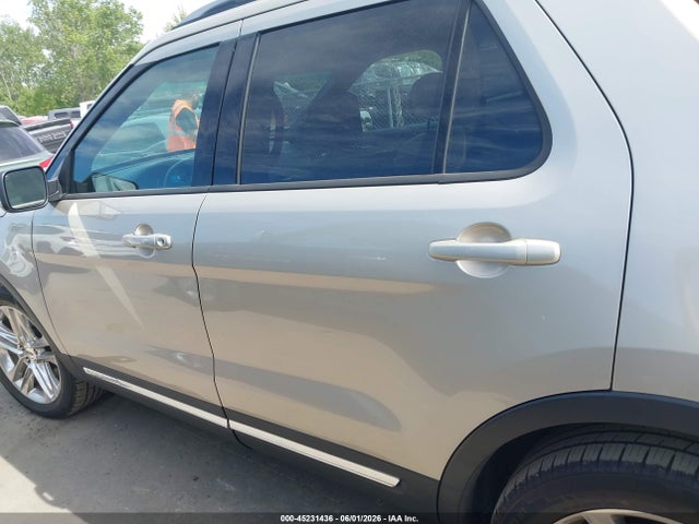 Ford Explorer Xlt