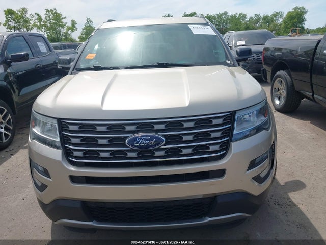 Ford Explorer Xlt