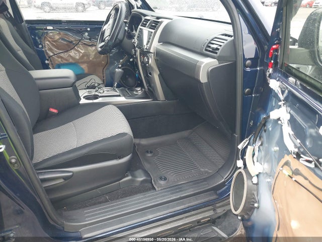 Toyota 4Runner Sr5