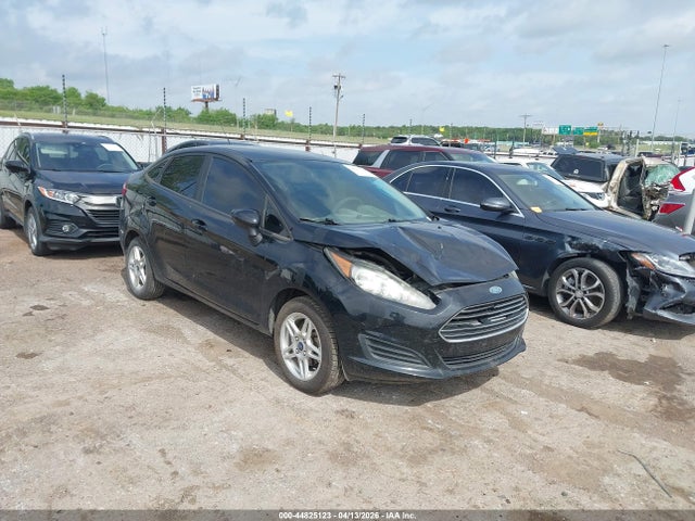 Salvage Ford Fiesta Image