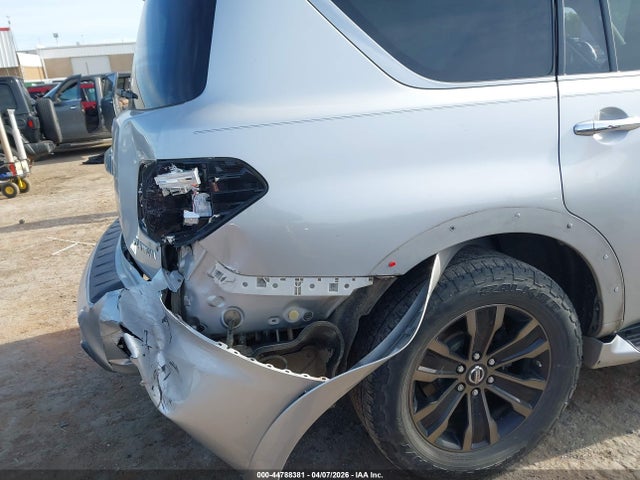 Nissan Armada Platinum