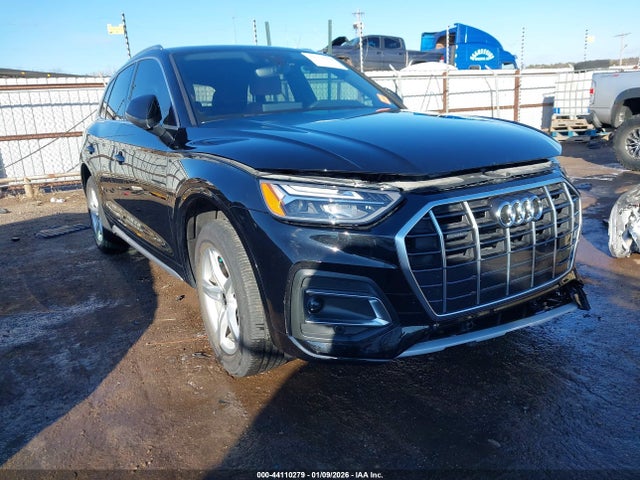 Salvage Audi Q5 Image