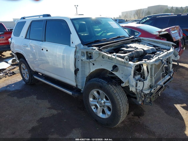 Salvage Toyota 4Runner Image