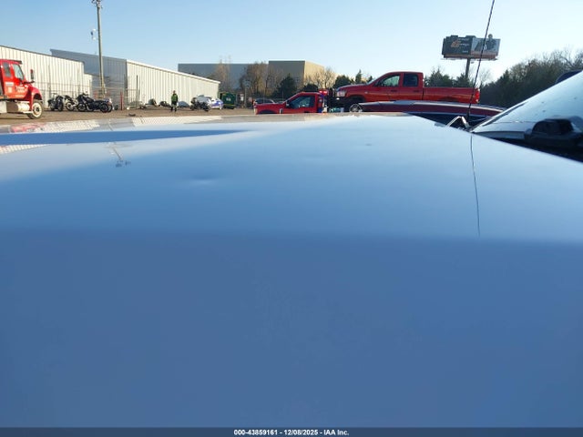 Chevrolet Silverado 1500 4wd  Standard Bed Rst