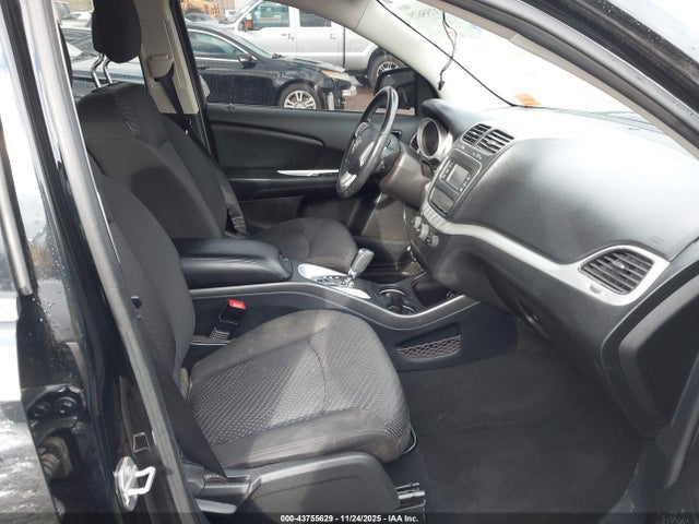 Dodge Journey Sxt