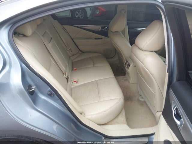 INFINITI Q50 Hybrid Premium