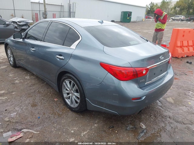INFINITI Q50 Hybrid Premium