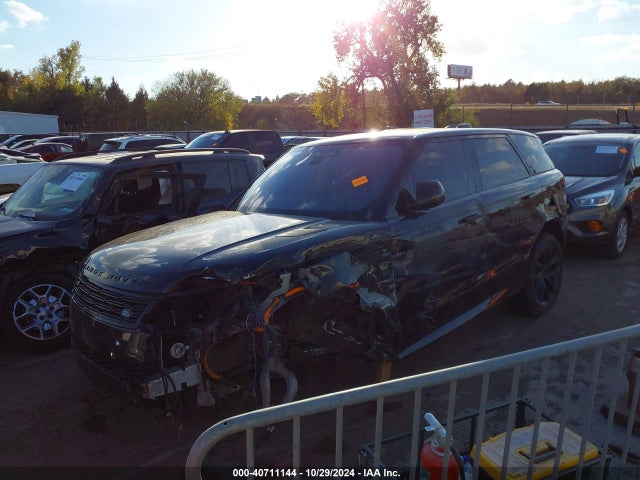 Land Rover Range Rover Sport First Edition