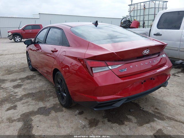 Hyundai ELANTRA Sel