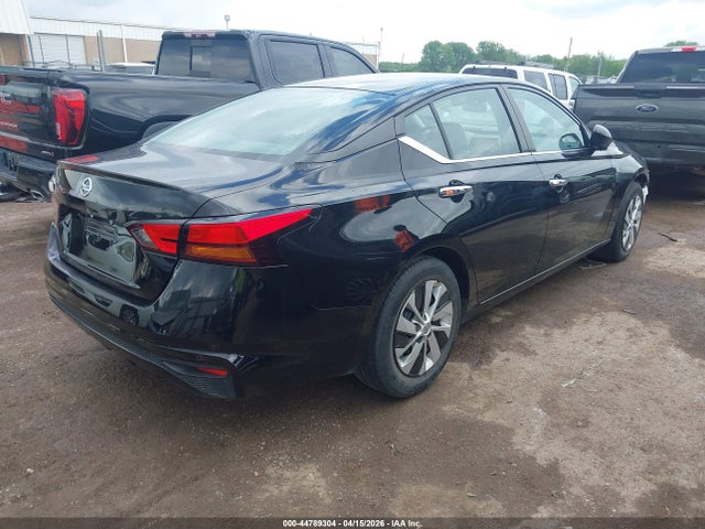 Nissan Altima S Fwd