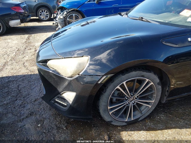 Scion FR-S