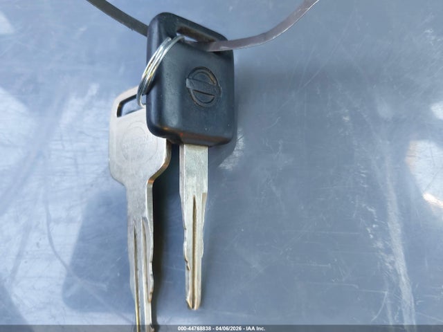 Nissan Versa 1.6 S+