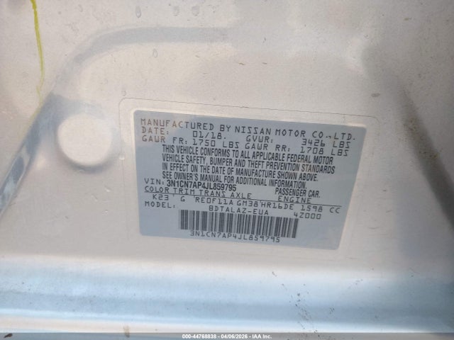 Nissan Versa 1.6 S+