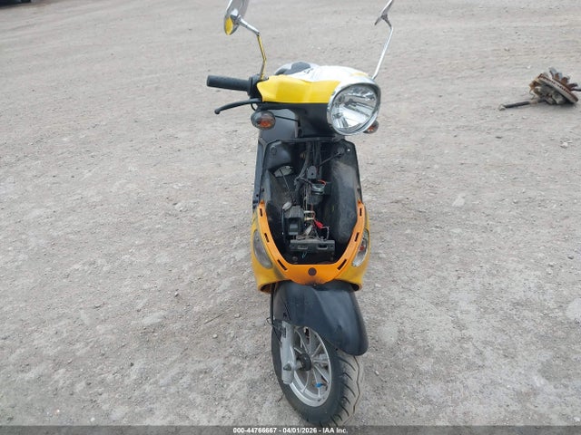 Genuine Scooter Co. Buddy 125