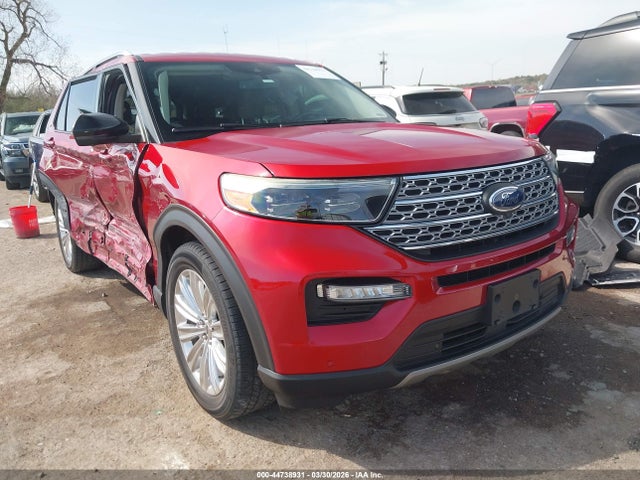 Salvage Ford Explorer Image