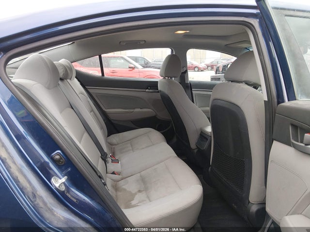 Hyundai ELANTRA Value Edition