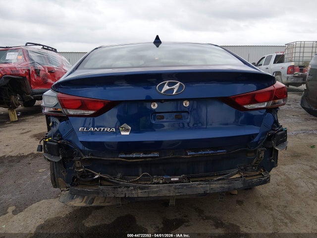 Hyundai ELANTRA Value Edition