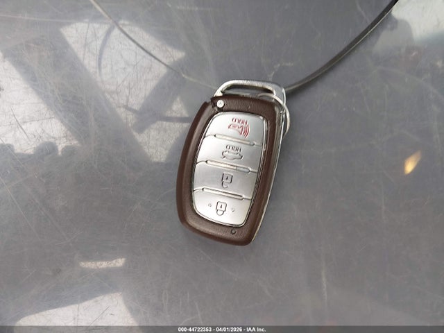Hyundai ELANTRA Value Edition