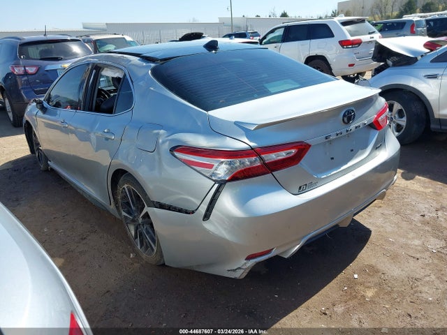 Toyota Camry Xse