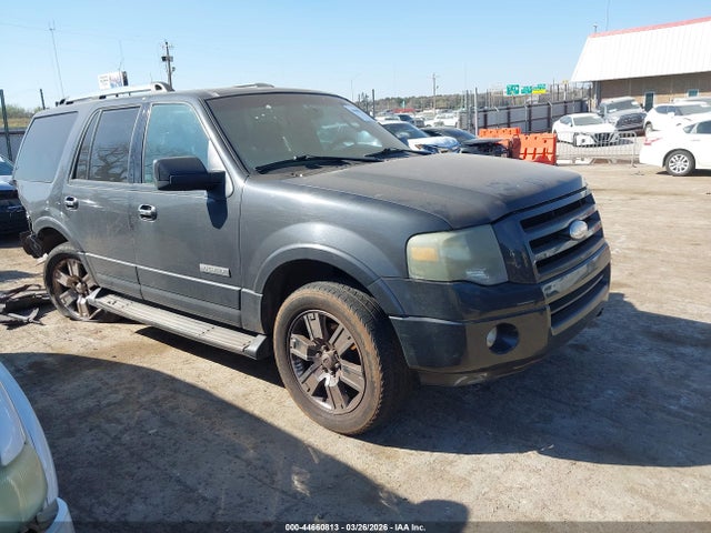 Salvage Ford Expedition Image