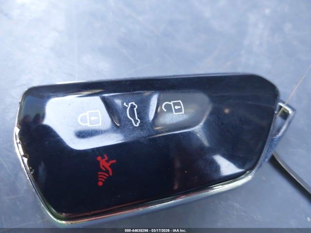 Volkswagen Golf 2.0t S