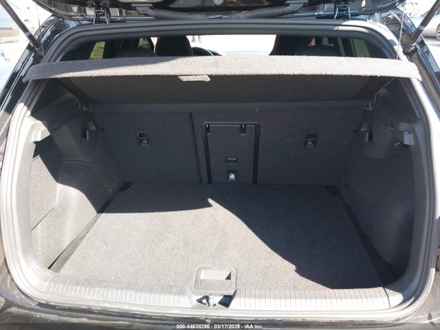 Volkswagen Golf 2.0t S