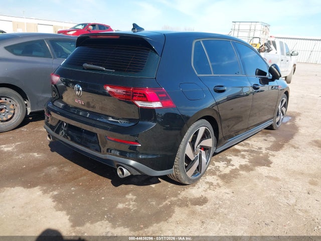 Volkswagen Golf 2.0t S