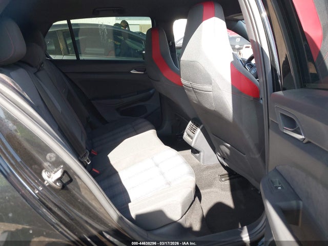 Volkswagen Golf 2.0t S