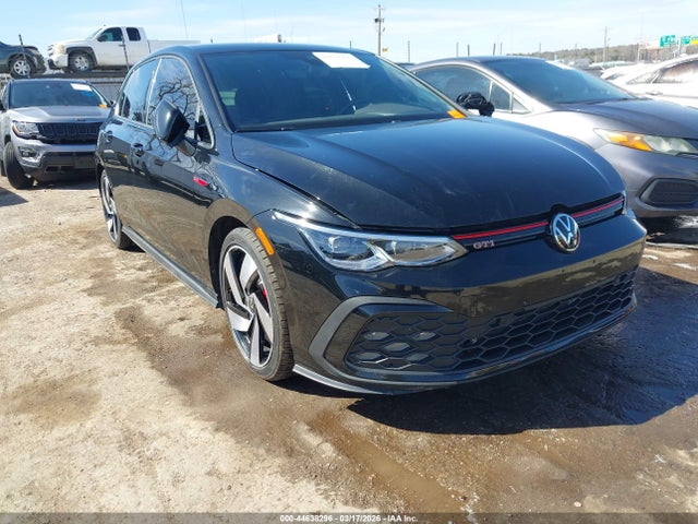 Salvage Volkswagen Golf Image