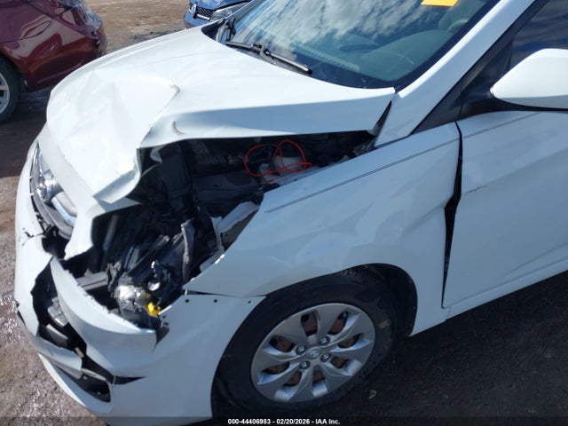 Hyundai ACCENT Gs