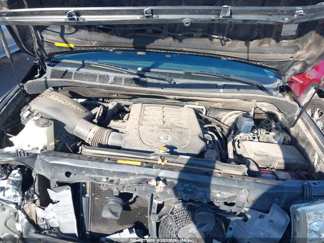 Toyota Sequoia Platinum 5.7l V8