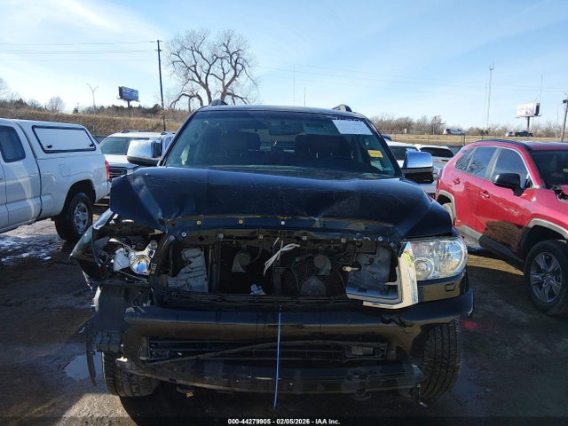 Toyota Sequoia Platinum 5.7l V8