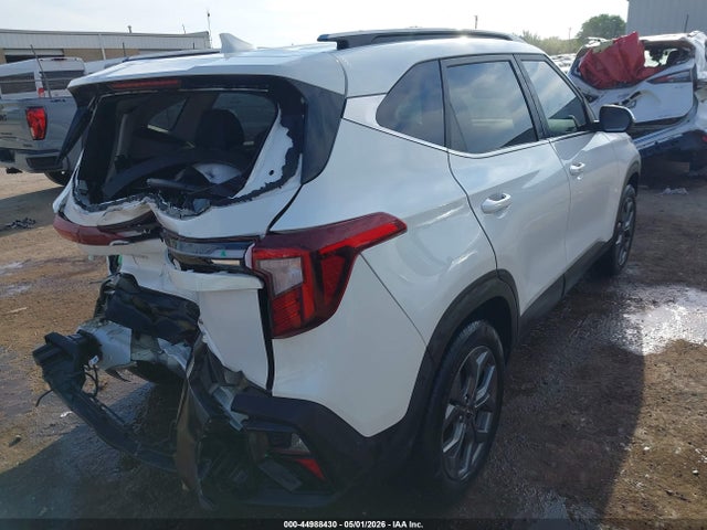 Kia Seltos S