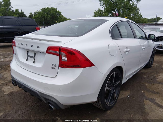 Volvo S60 T6 Drive-e R-design Platinum
