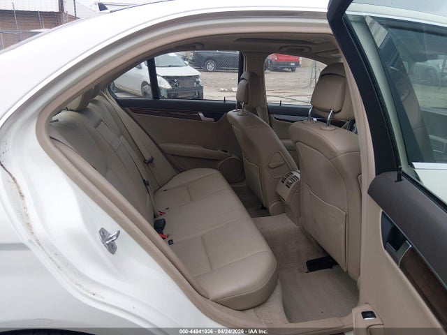 Mercedes-Benz C-Class Sport