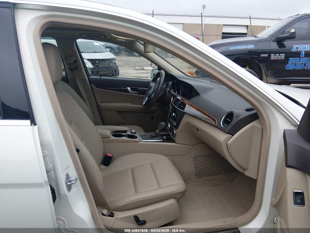 Mercedes-Benz C-Class Sport