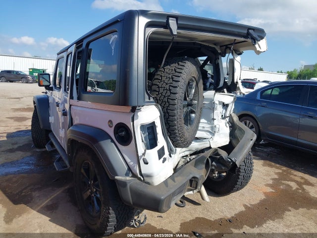Jeep Wrangler 4-door Sport Altitude 4x4