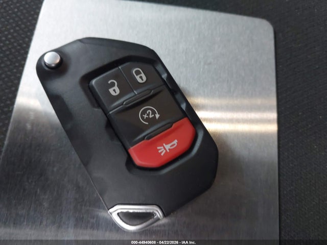 Jeep Wrangler 4-door Sport Altitude 4x4