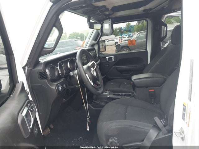 Jeep Wrangler 4-door Sport Altitude 4x4