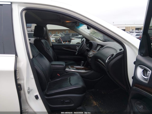 INFINITI Qx
