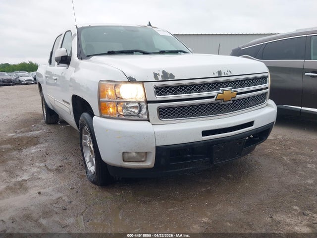 Salvage Chevrolet Silverado 1500 Image