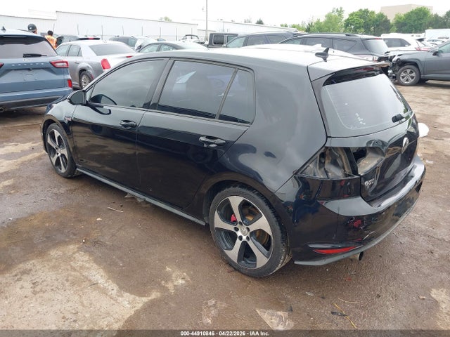 Volkswagen Golf 2.0t S 4-door