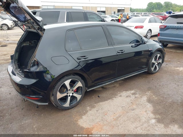 Volkswagen Golf 2.0t S 4-door