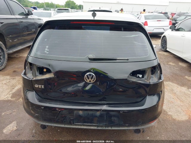 Volkswagen Golf 2.0t S 4-door