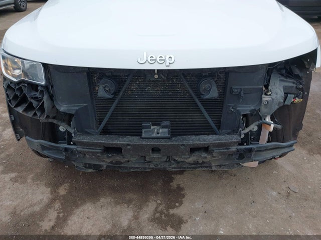 Jeep Grand Cherokee Limited 4x2