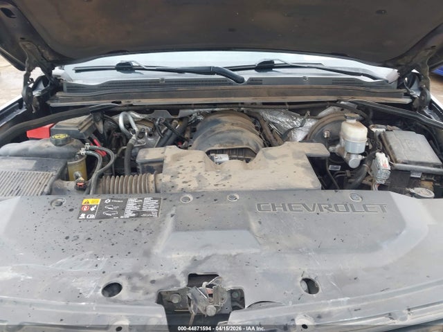 Chevrolet Suburban Lt