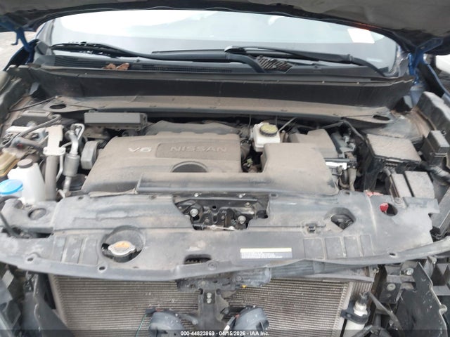 Nissan Pathfinder S