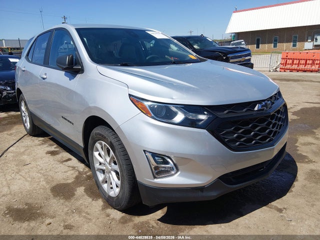 Salvage Chevrolet Equinox Image