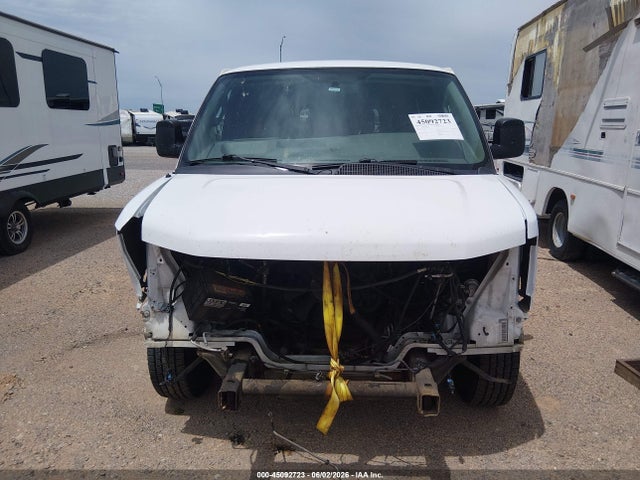 Chevrolet Express Lt