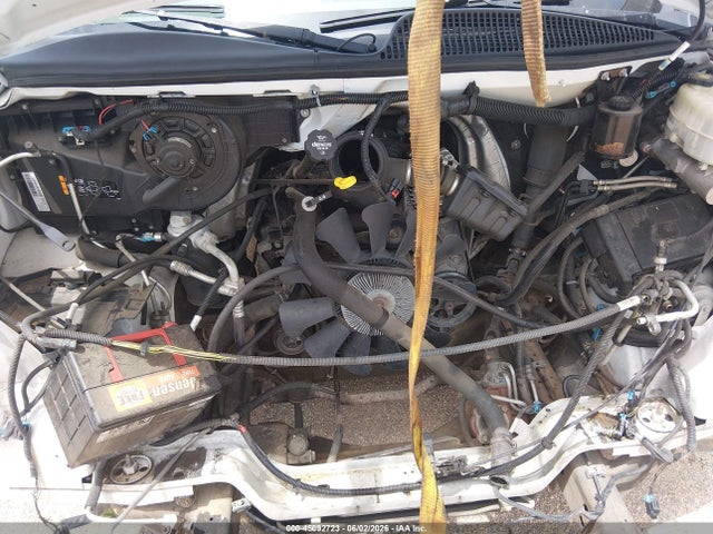 Chevrolet Express Lt